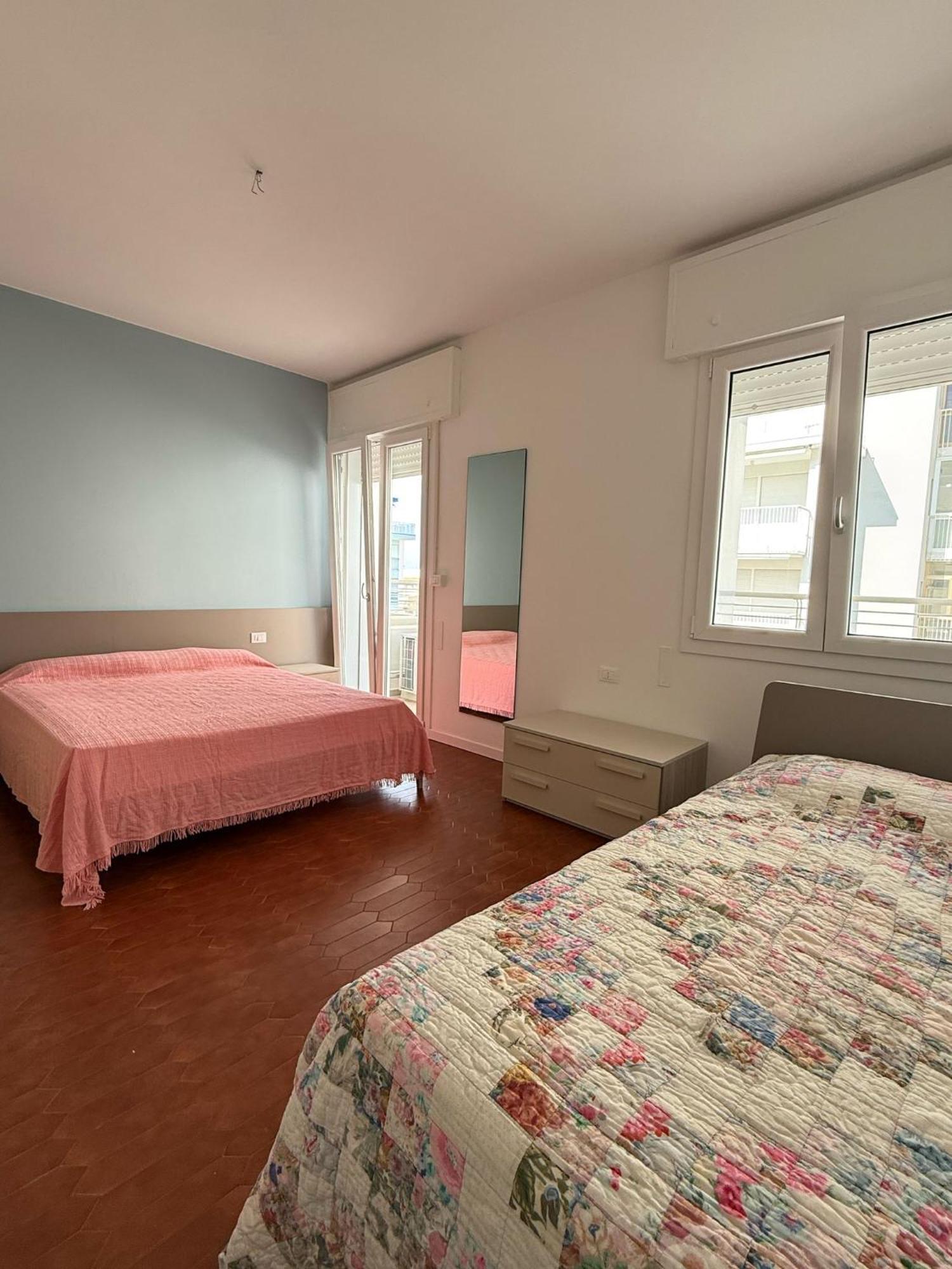 Residence Faro - Walterigato Apartments Solo Per Famiglie Лидо-ди-Езоло Экстерьер фото